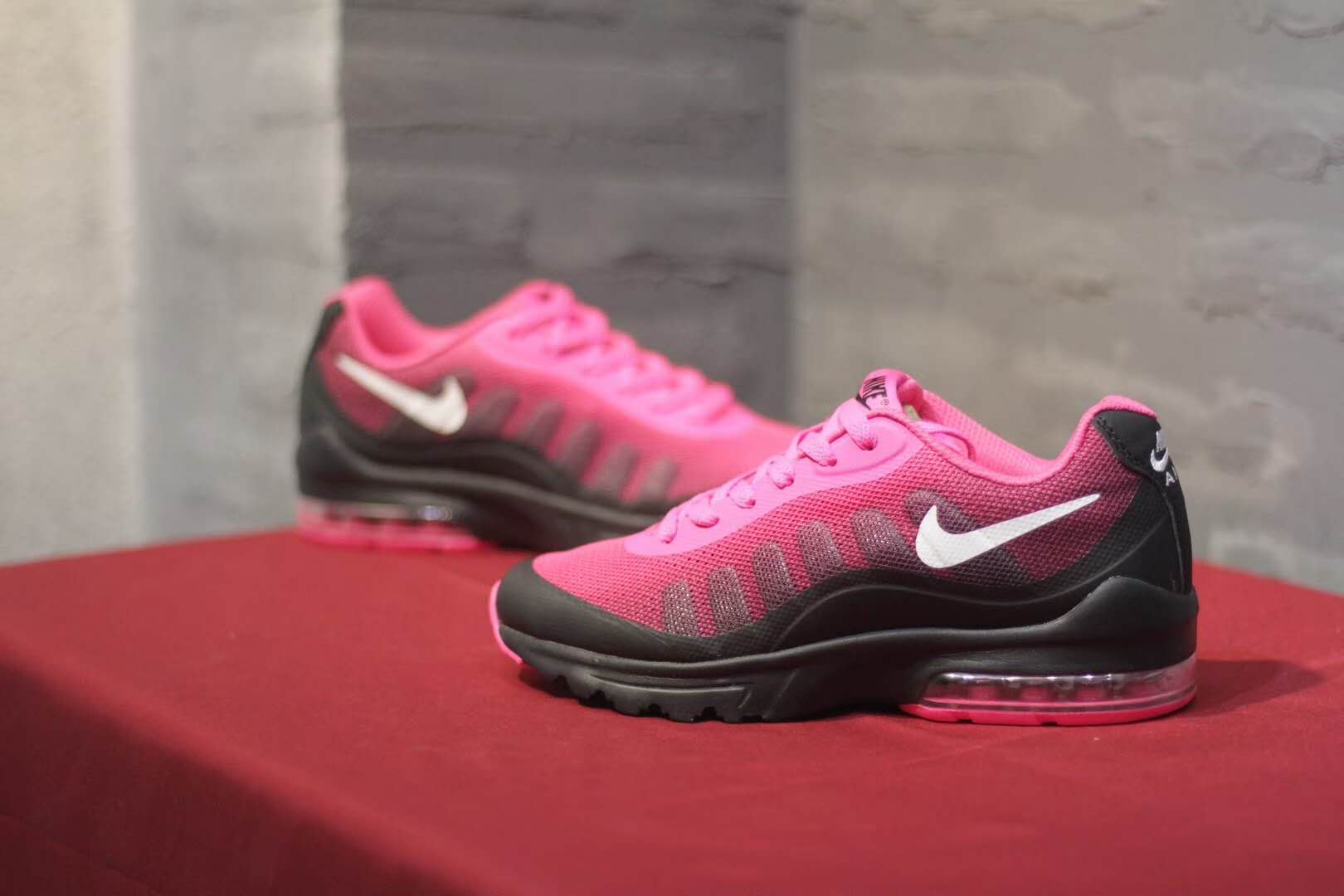 Women Nike Air Max Invigor Print 95 Hot Red Black Shoes